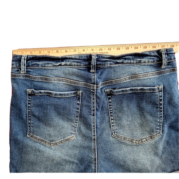Wax Jean Collection Juniors 3XL Blue Jean Denim Stretch Booty Shorts 35" Waist - Picture 6 of 12